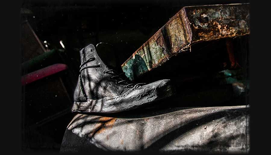 loading... BTR - Color Obsidian