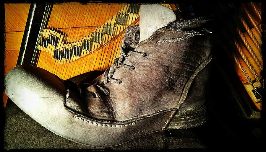 loading... BTS - Color Charcoal