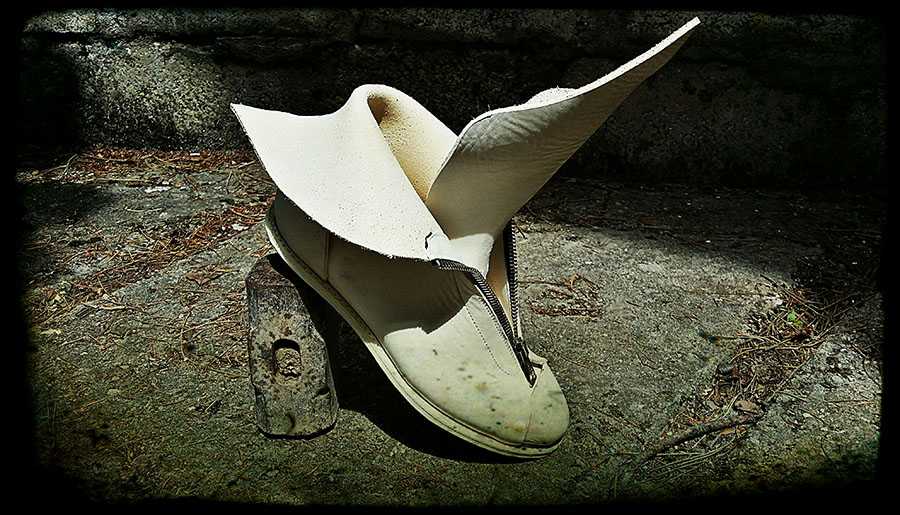 loading... JK - Color Raw White